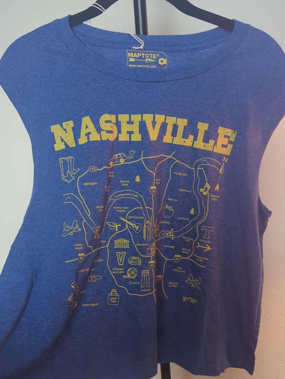 Urban Outfitters Maptote Nashville cropped sleeve shirt